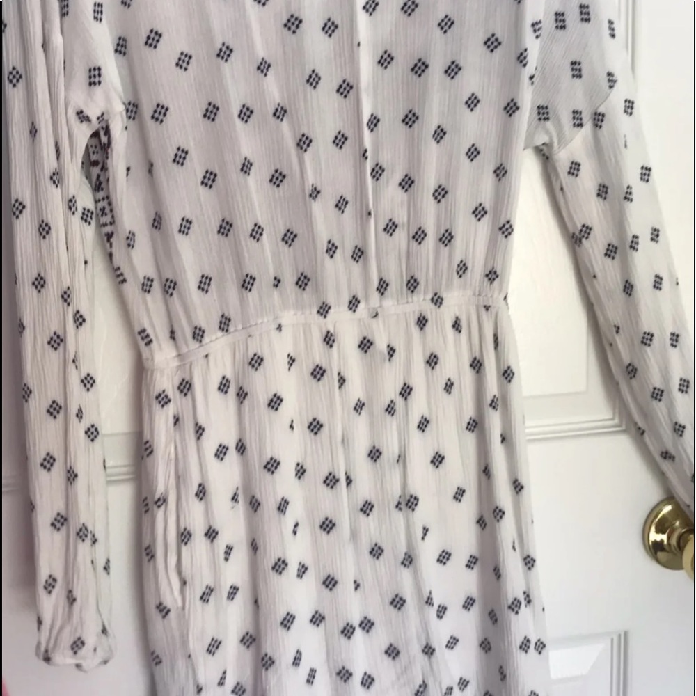 Romper - Picture 2 of 5